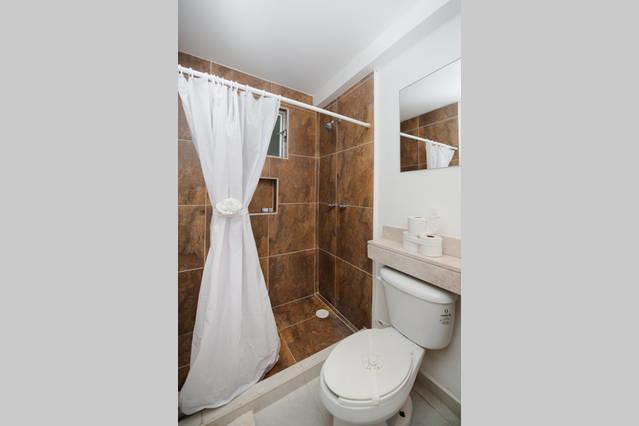Aqua Terra - Quiet Condo For 4 Playa del Carmen Buitenkant foto