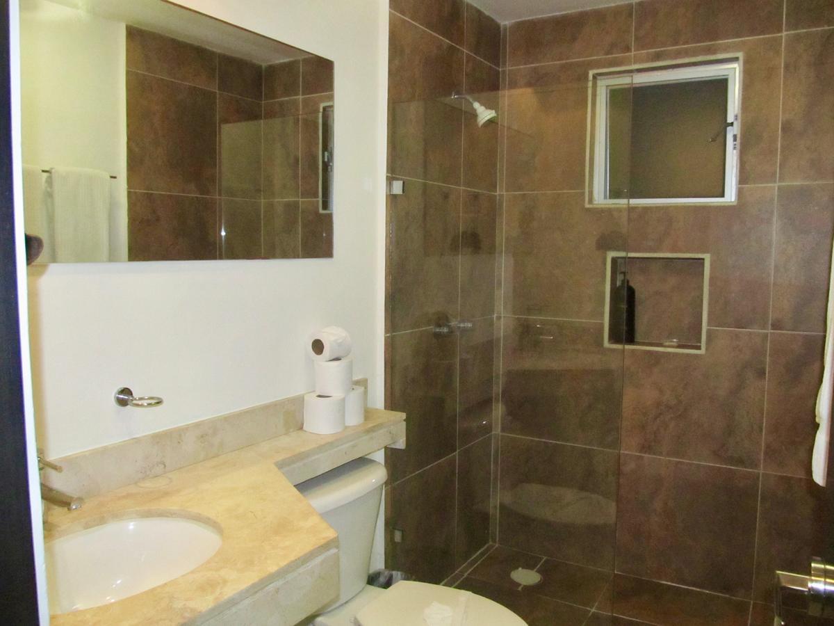 Aqua Terra - Quiet Condo For 4 Playa del Carmen Buitenkant foto